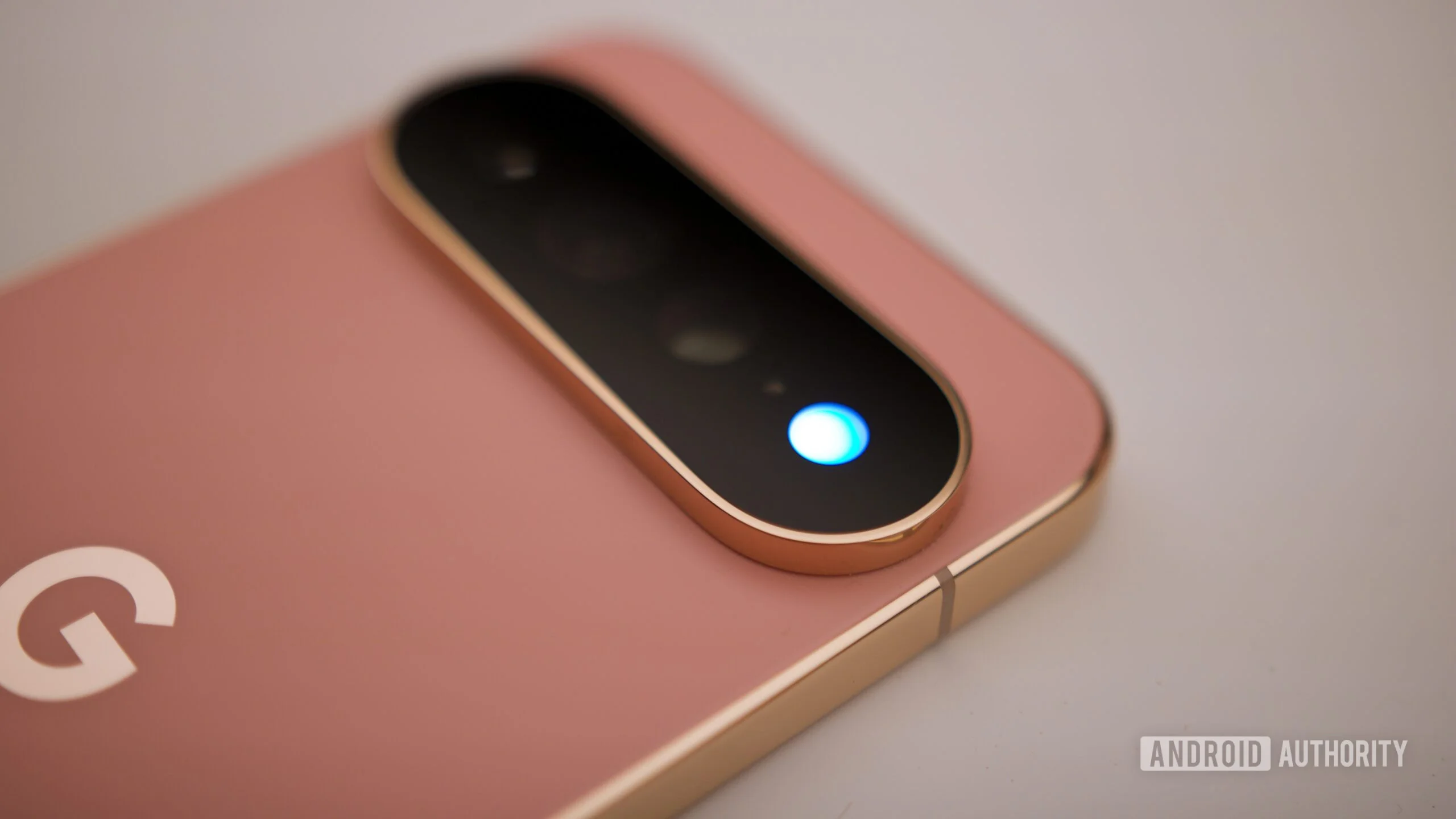 Rethinking Notifications: Google's Pixel 11 Pro Embraces the Return of LED Alerts