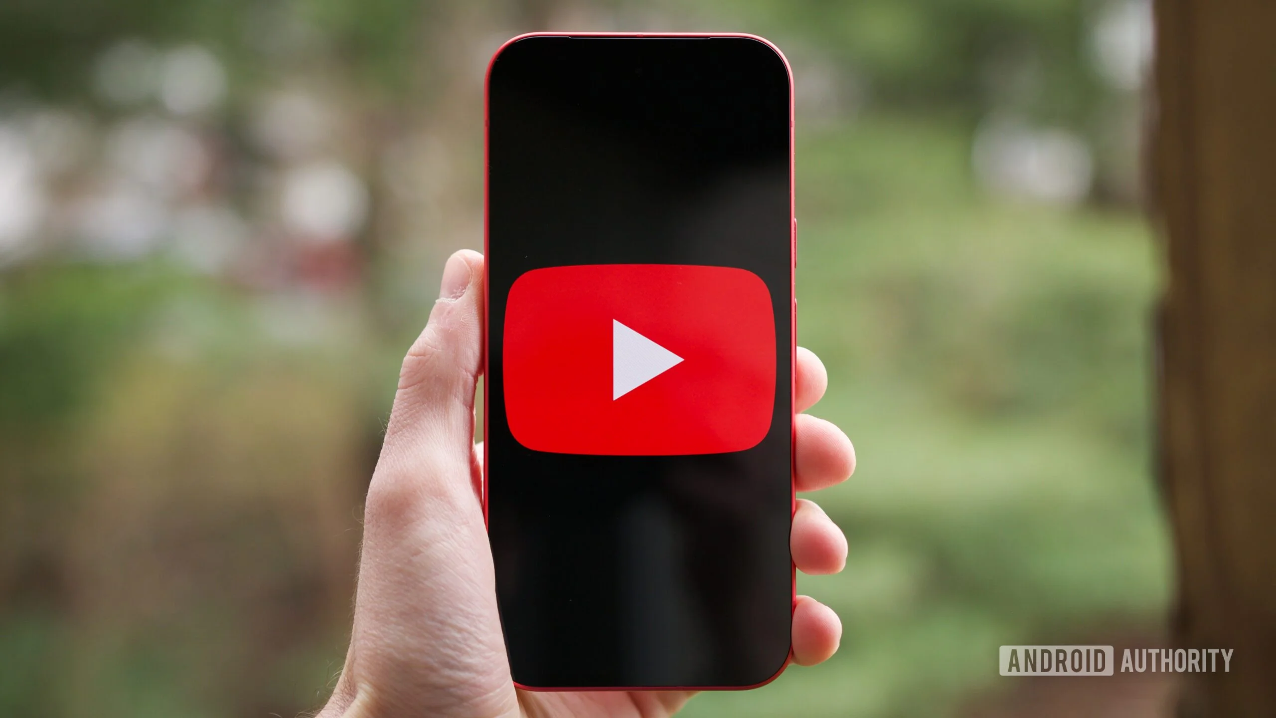 YouTube Launches Conversational Search Feature for Mobile Users
